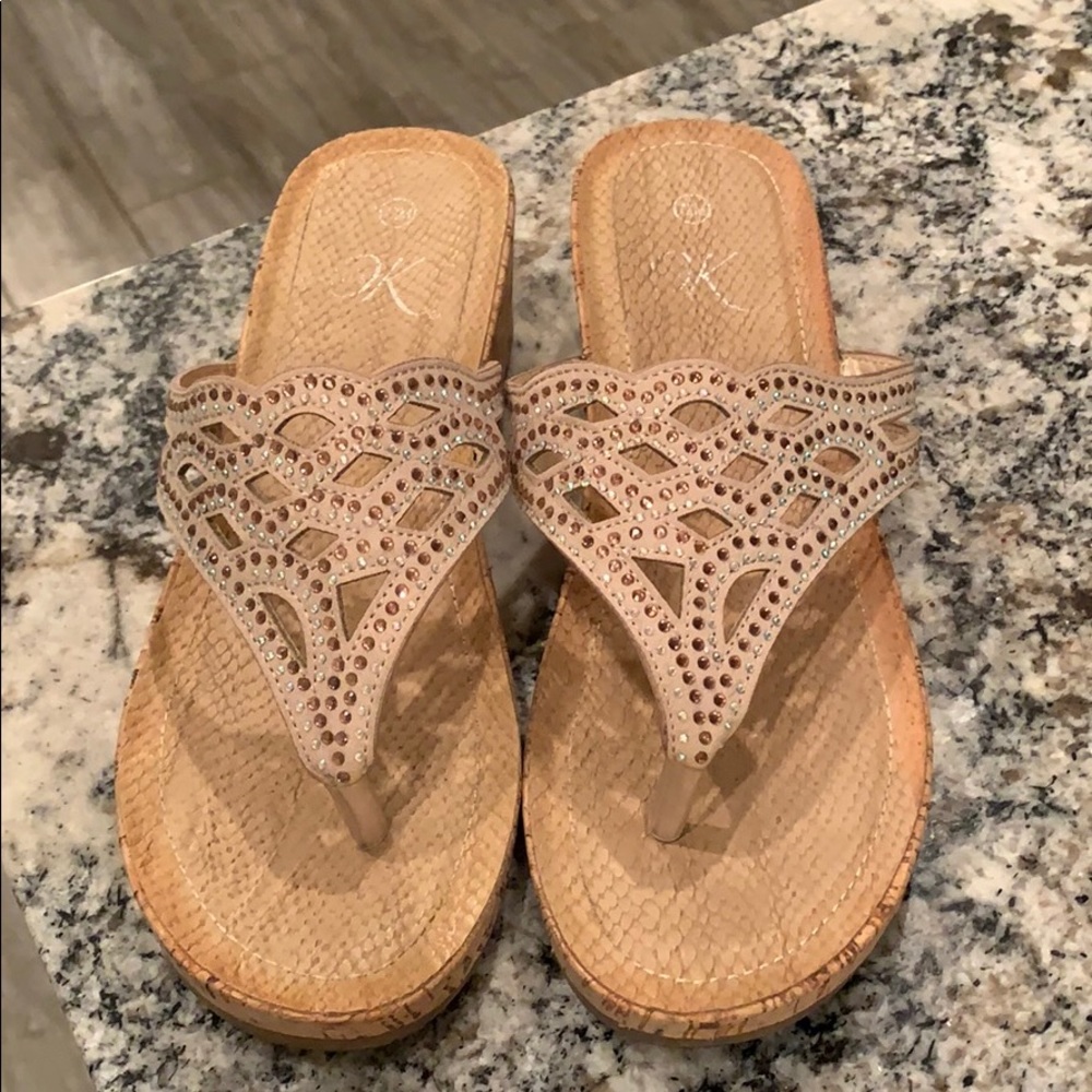 Thing sandals